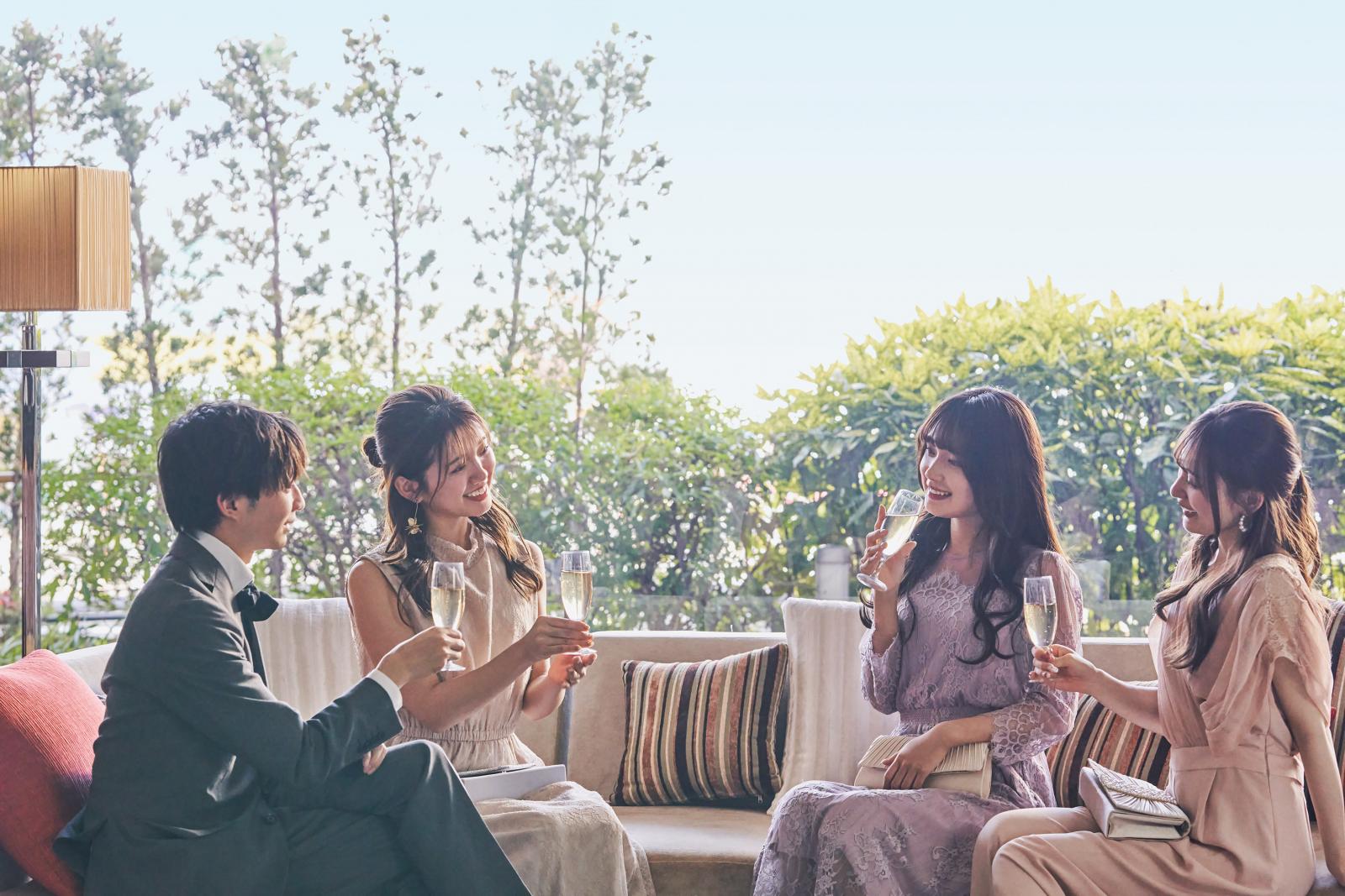 挙式前の会話も弾む上質なひと時