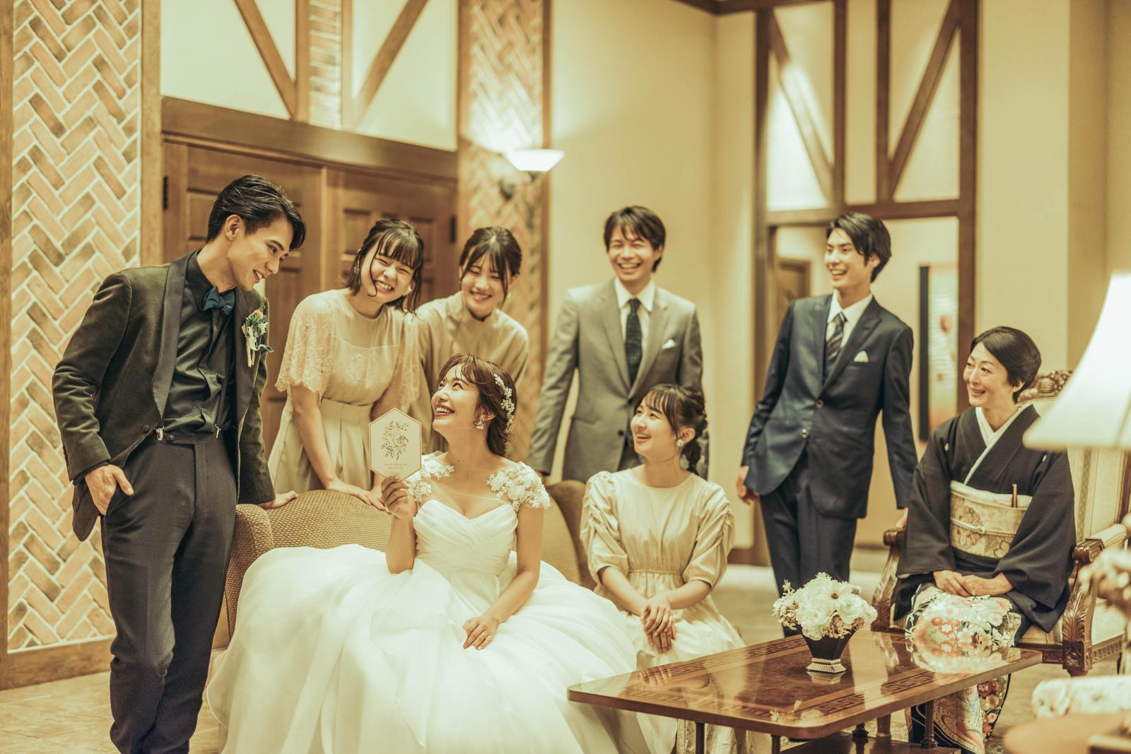 会場併設のホワイエでゲストとの時間を