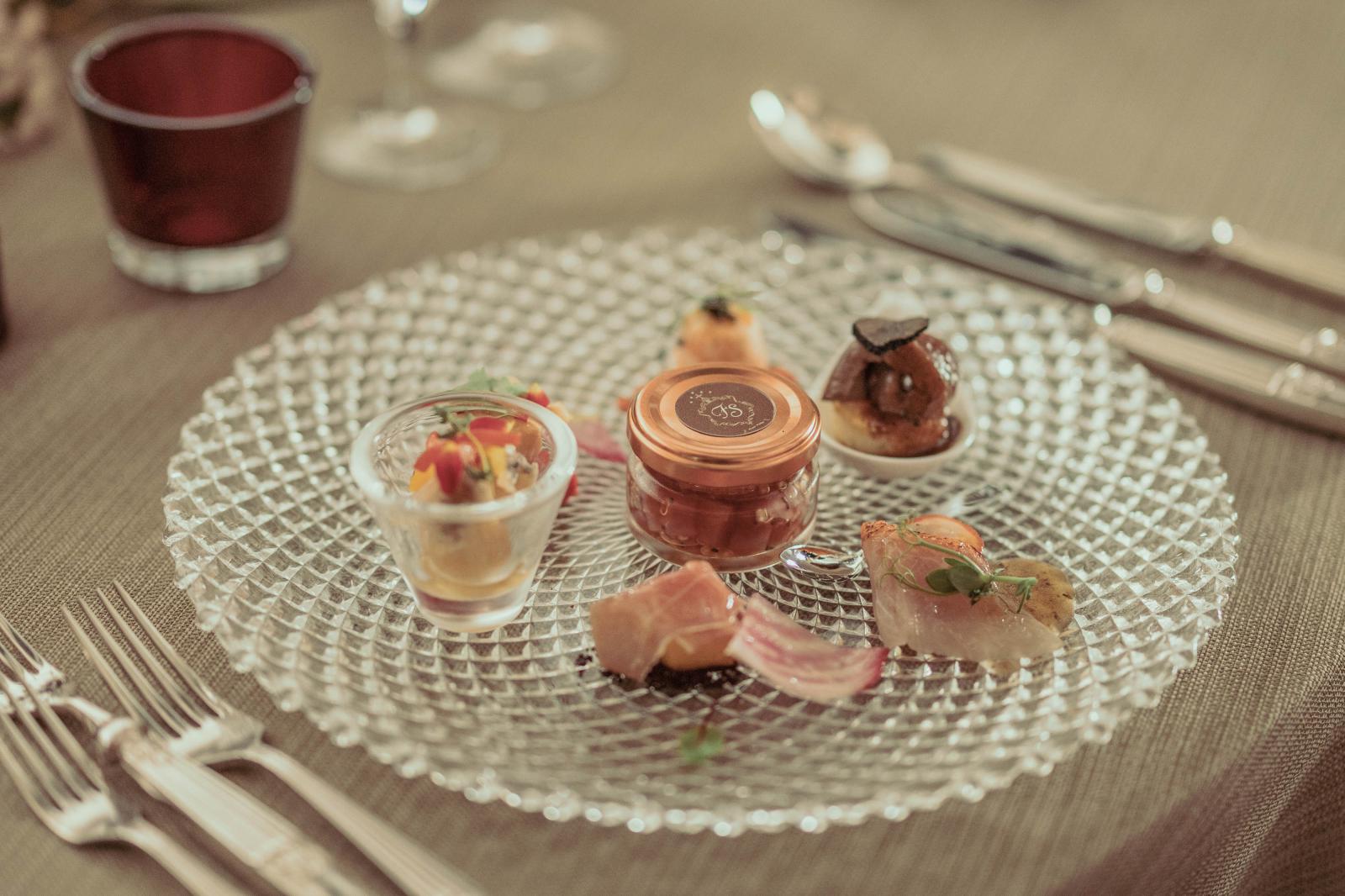 人気の一品目オードブルヴァリエ