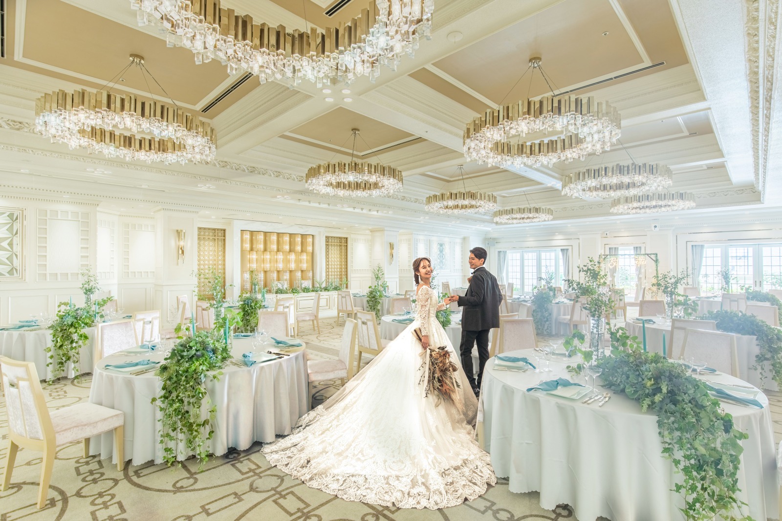 ヴィヴォーグ  何色にも染まるコーディネートも自由自在