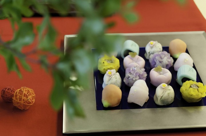 和菓子と抹茶で和のおもてなし
