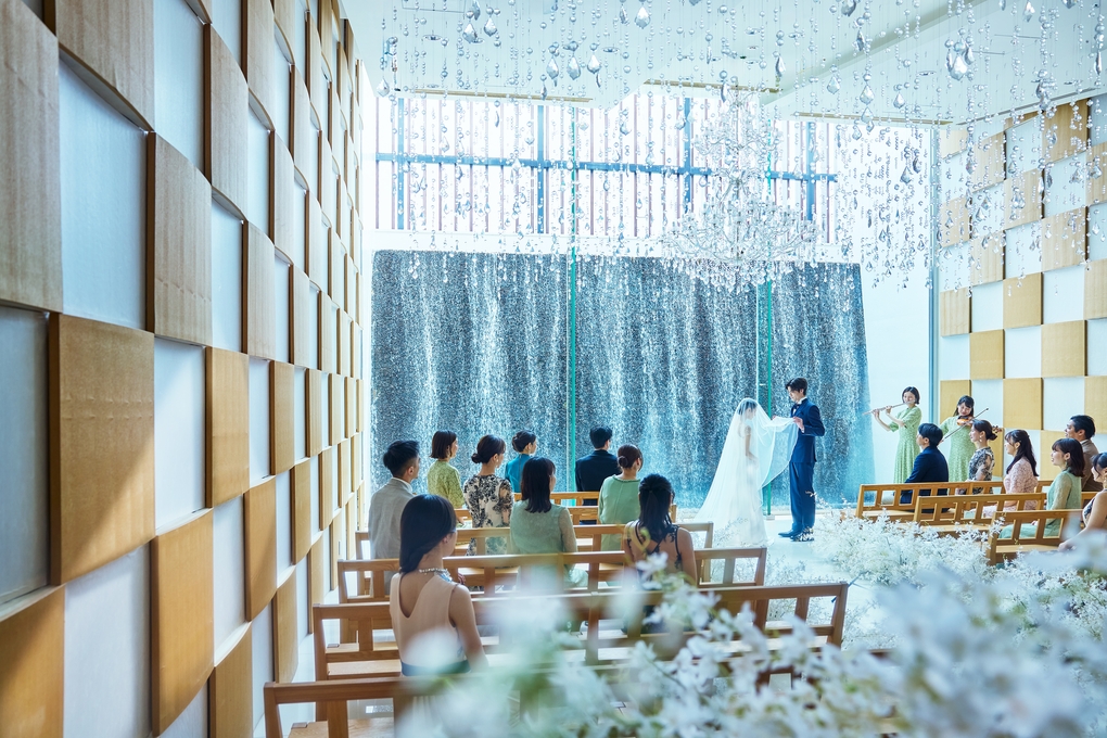 特別な空間でのセレモニーはゲストにとっても記憶に残る時間に