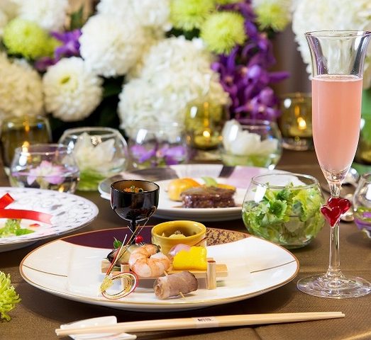 「ひと手間を惜しまずに、最高の料理を最高の状態で」シェフの熱い思いをキッチンスタッフ、サービススタッフが真摯に受け止め、忠実に再現