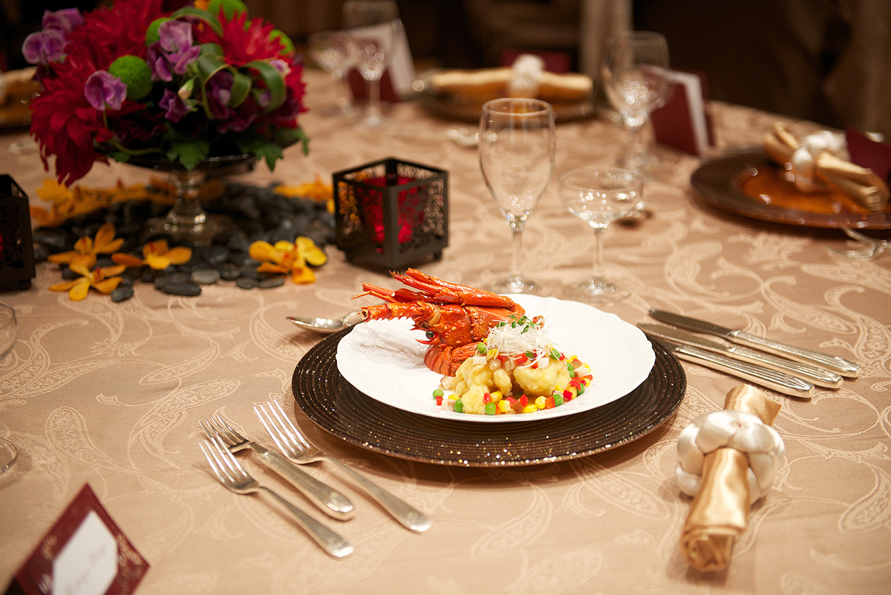 格式高いホテル料理で贅沢なおもてなしを
