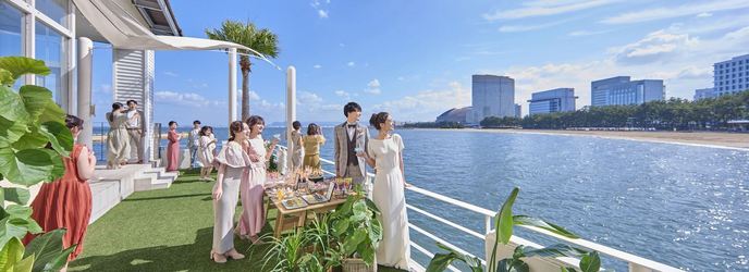 プライベートテラスではデザートビュッフェや花火などゲストとのハッピーな時間を過ごせます