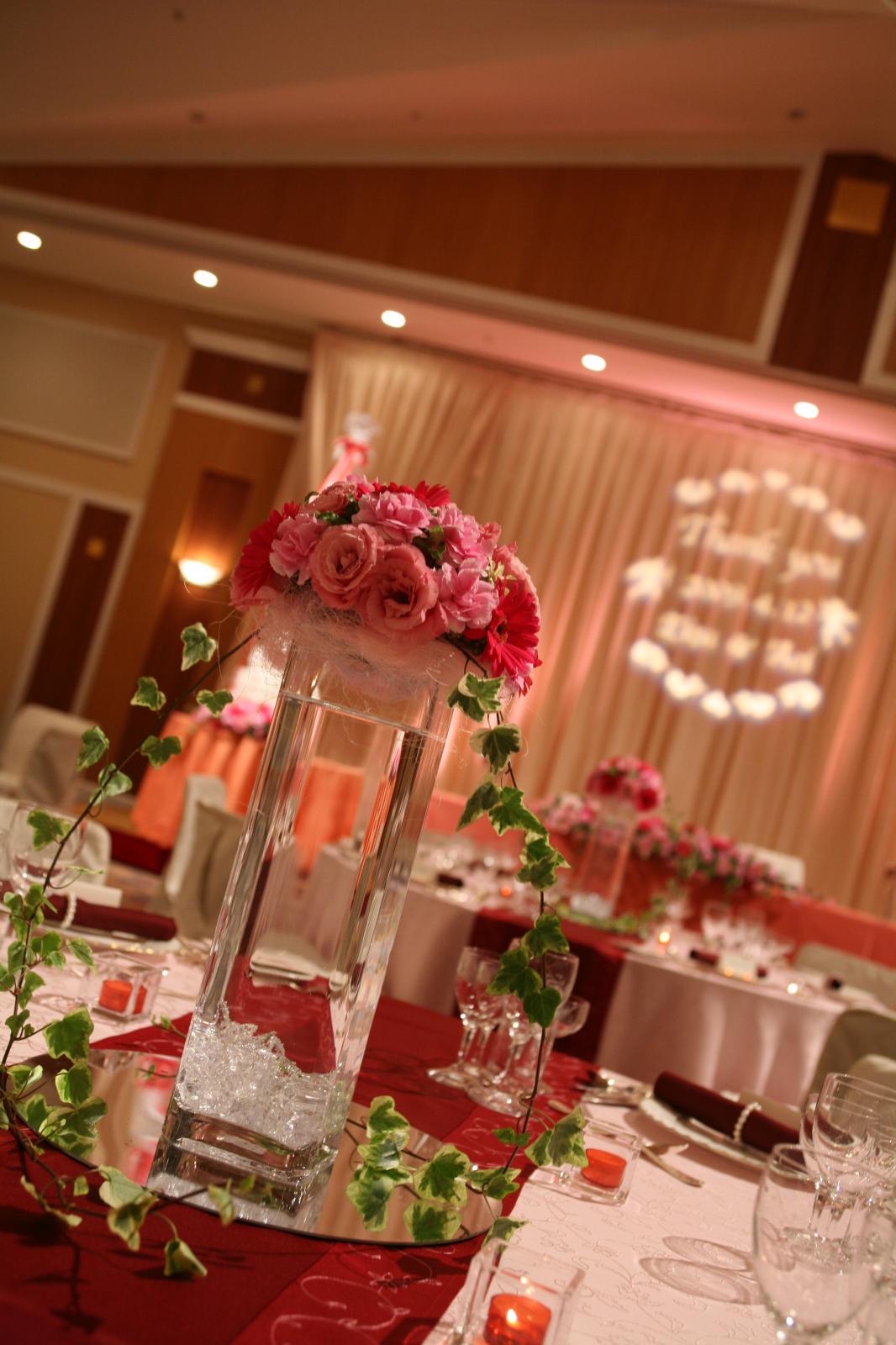 ダイヤモンドホール　ピンクのコーディネイト