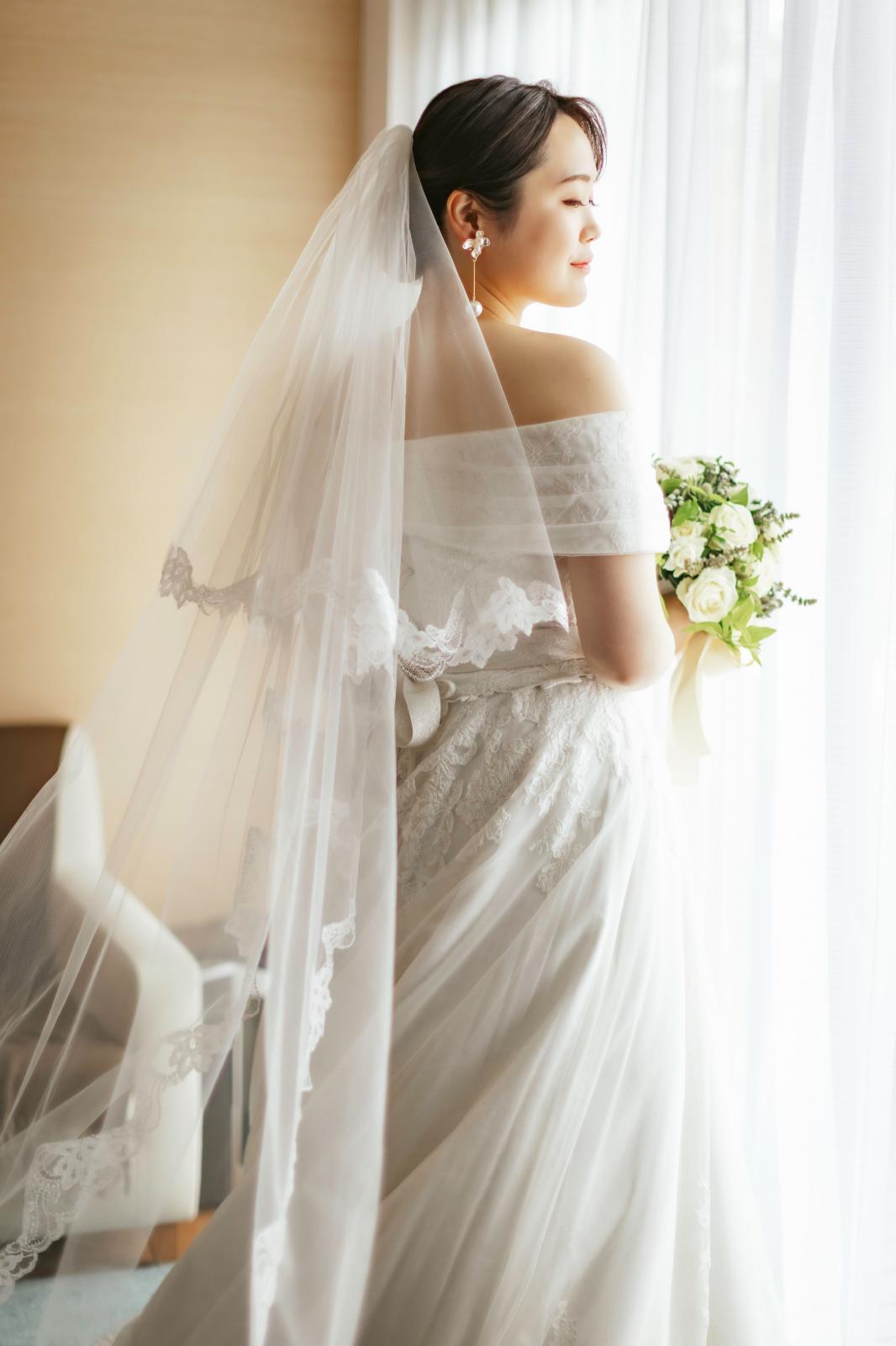 ドレスは各種様々なスタイルとデザインから、お選び頂けます。専属スタッフがサポートしてくれるので安心