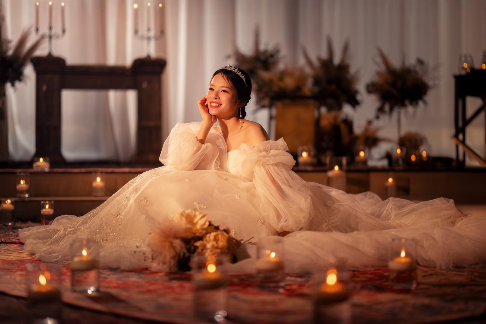 季節を閉じ込めたドライフラワーが、ふたりの誓いを永遠に。時を味方にする空間で愛の形を残す