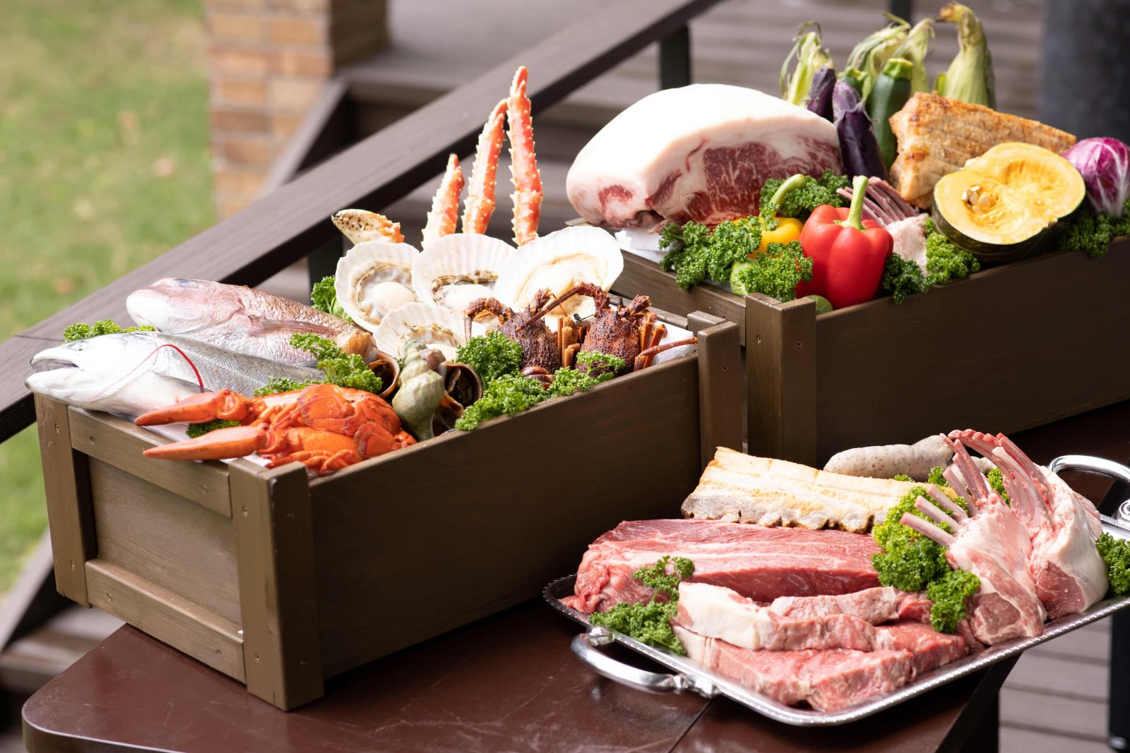 シェフが厳選した有機野菜や地元食材をふんだんに使用した逸品がゲストに好評