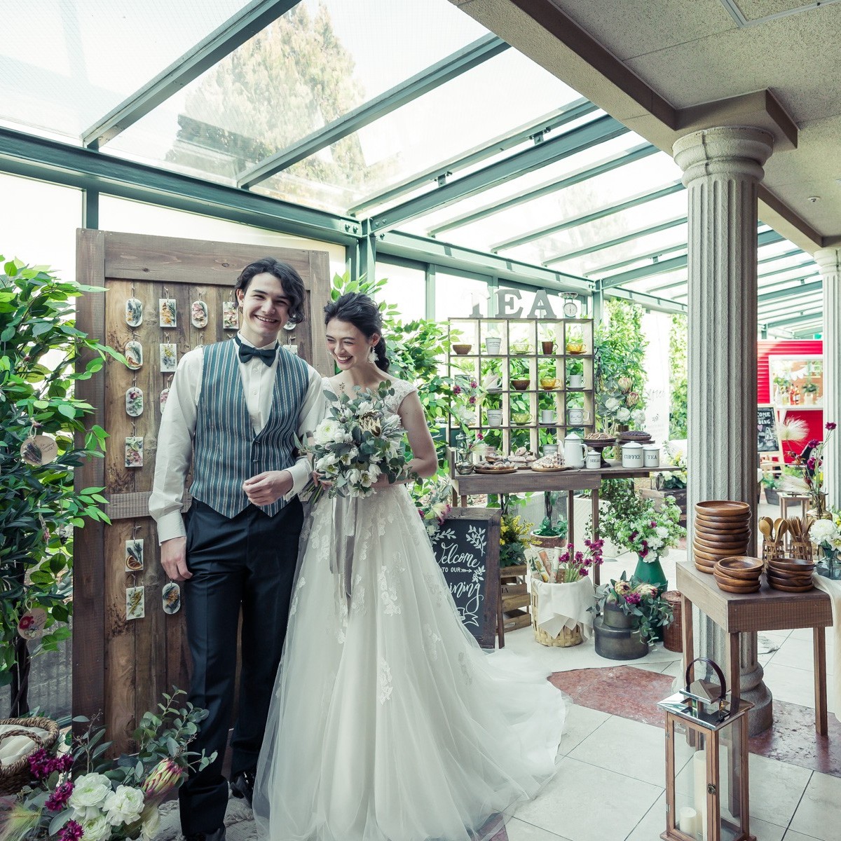 オープンテラスでのデザートビュッフェで自由に行き来しながら開放的な結婚式を♪