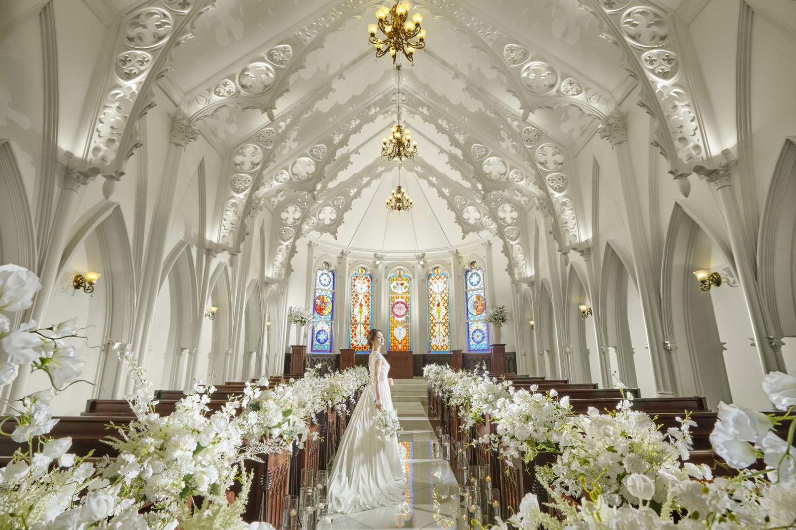 大分県内最大級の大聖堂でふたりだけの特別なセレモニーを