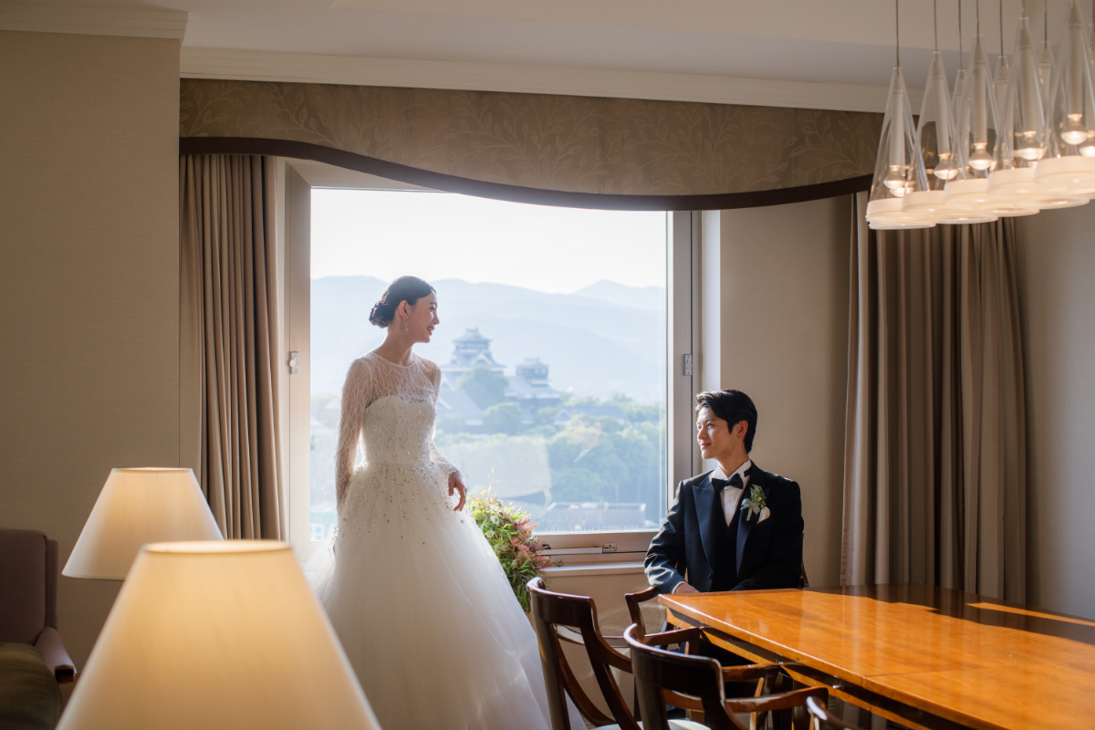 披露宴の後は新郎新婦のご宿泊をプレゼント。楽しい時間を思い出しながらゆっくりとおくつろぎください。