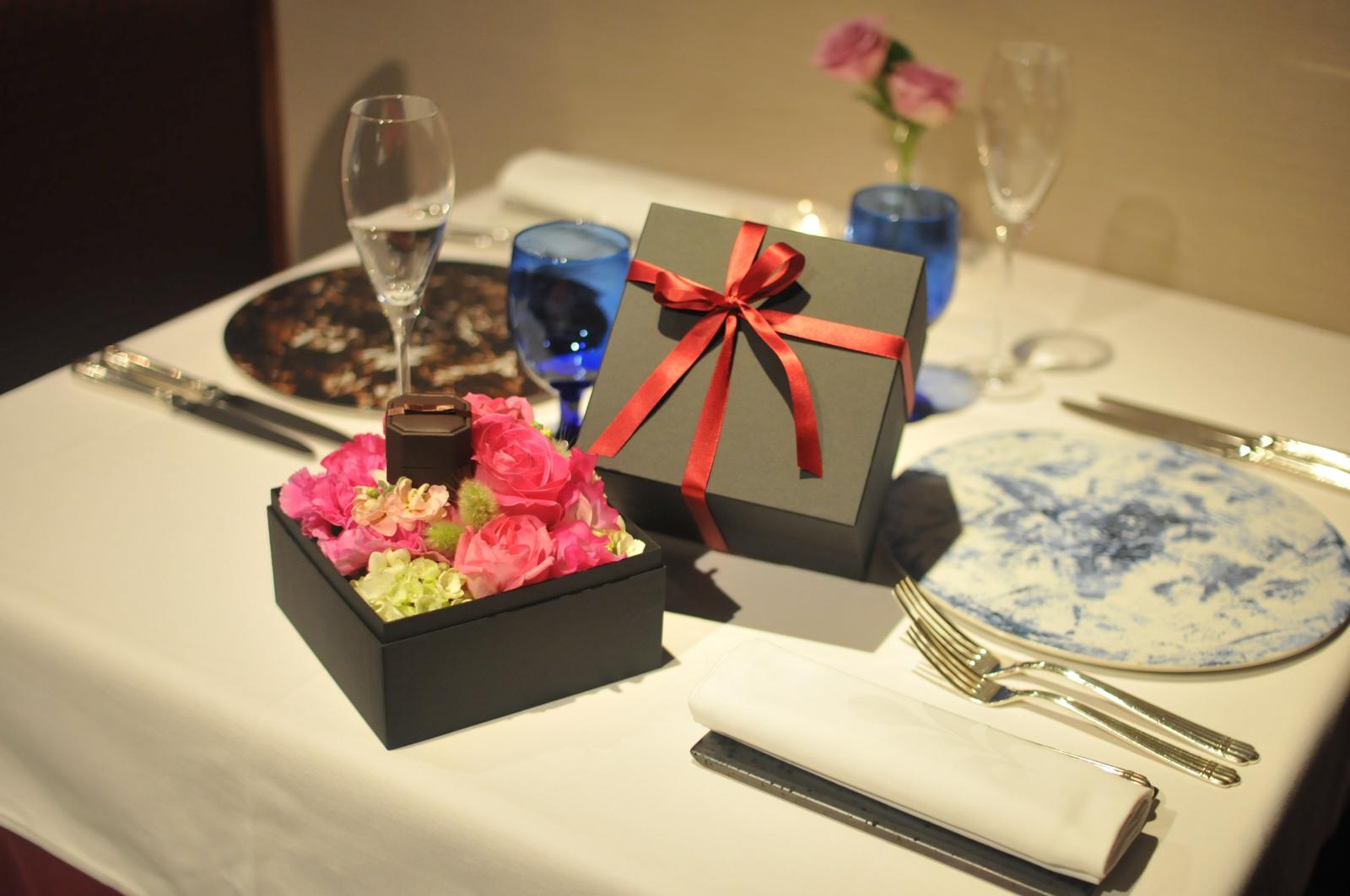 大切なプロポーズの瞬間も細やかなサービスとホスピタリティでお手伝い。