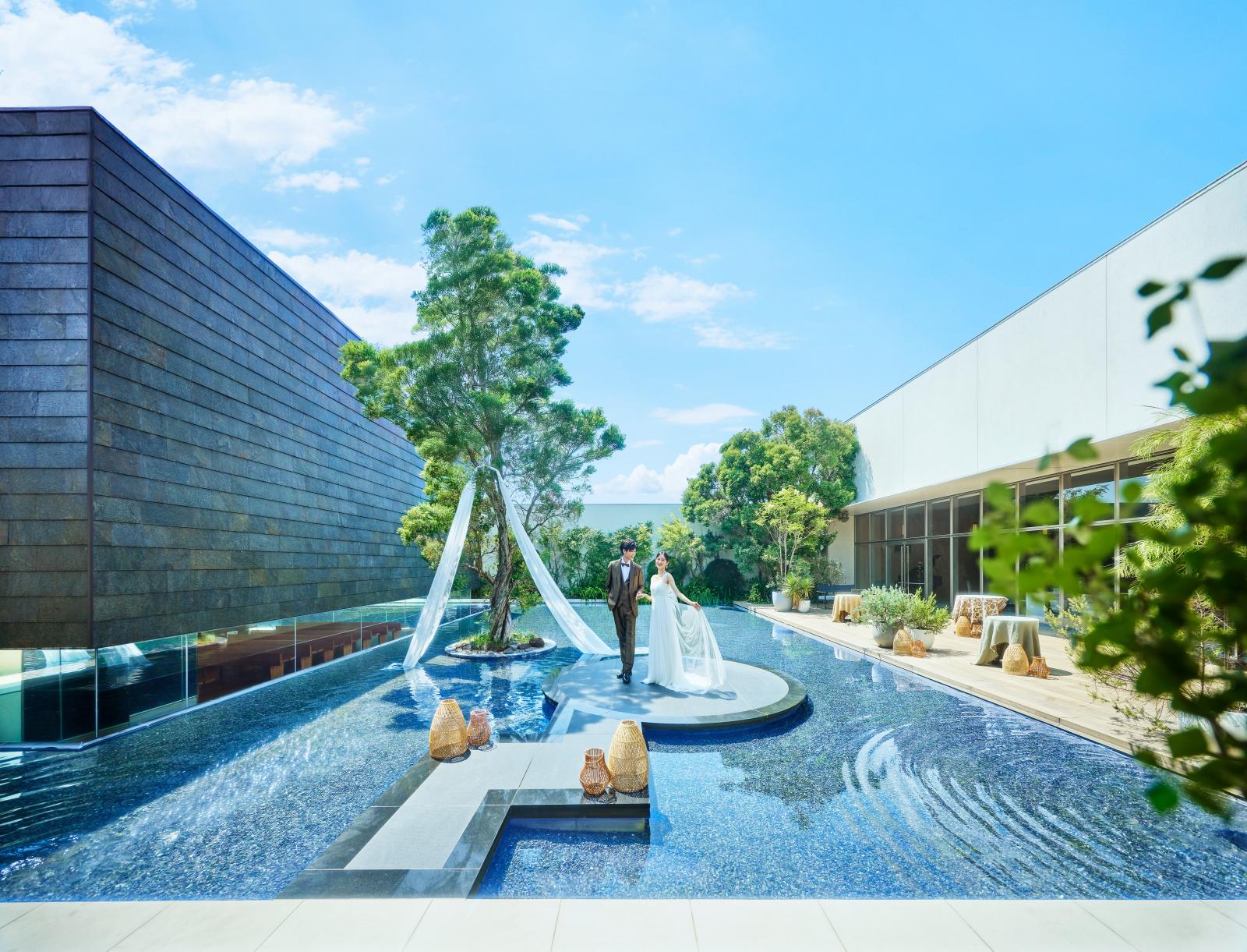 ガーデンテラス付きの邸宅で 圧倒的な非日常感を贅沢に貸し切って