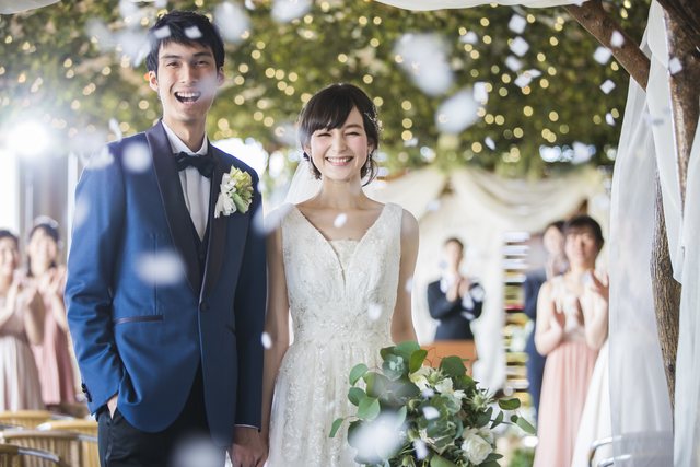 大切な方々に祝福されて笑顔がはじける