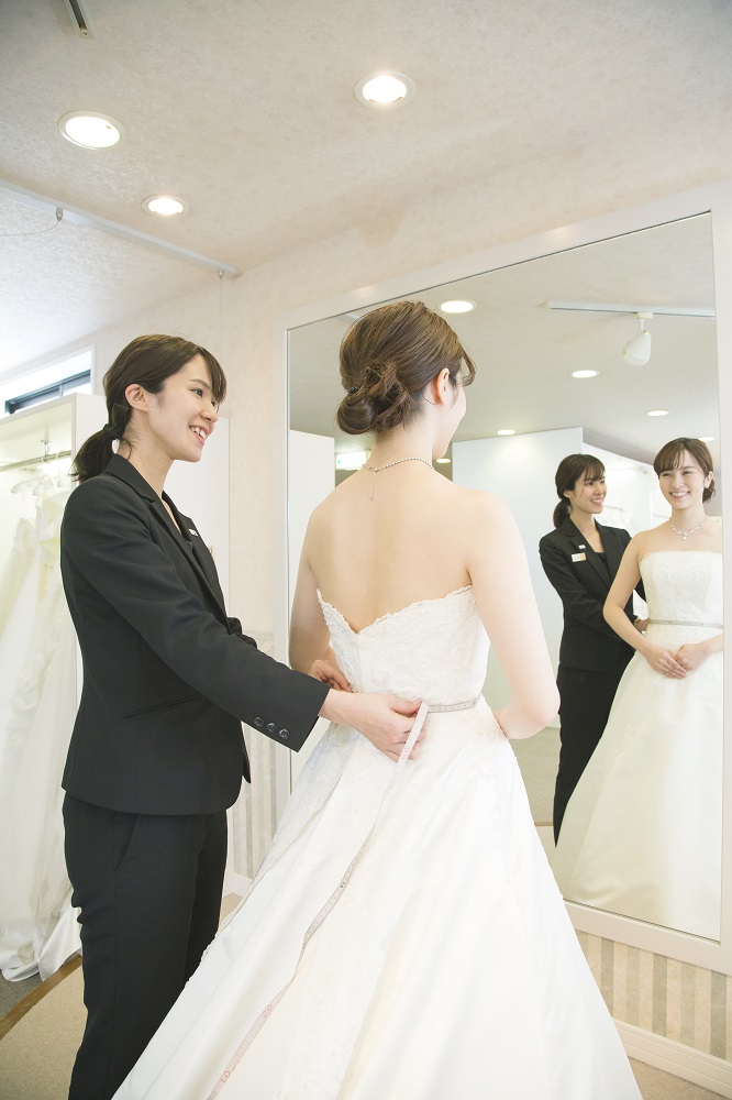 ウェディングドレスはサイズオーダードレス