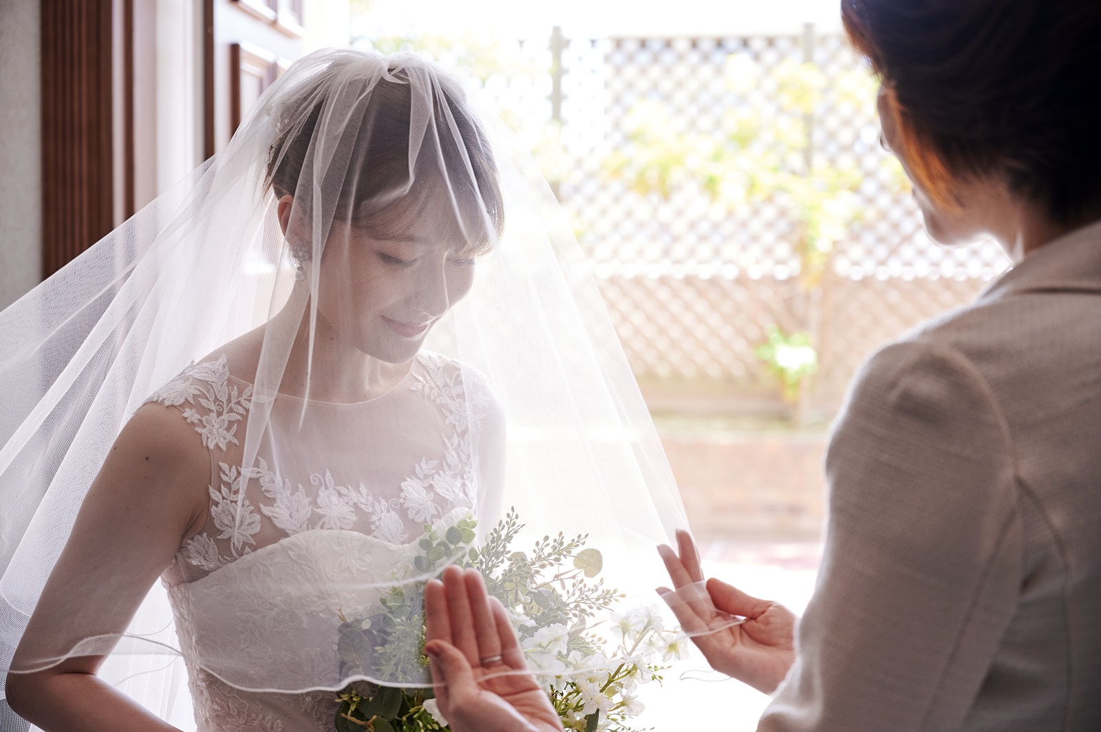 最後の花嫁支度をお母様の手で