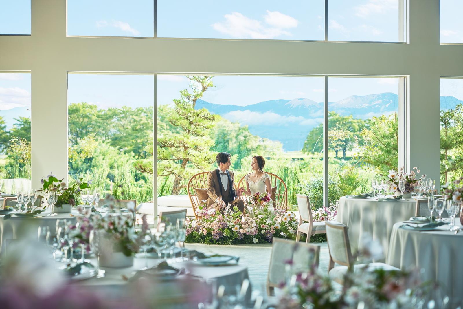 豊かな自然が花嫁のナチュラルな魅力を引き出すパーティ会場