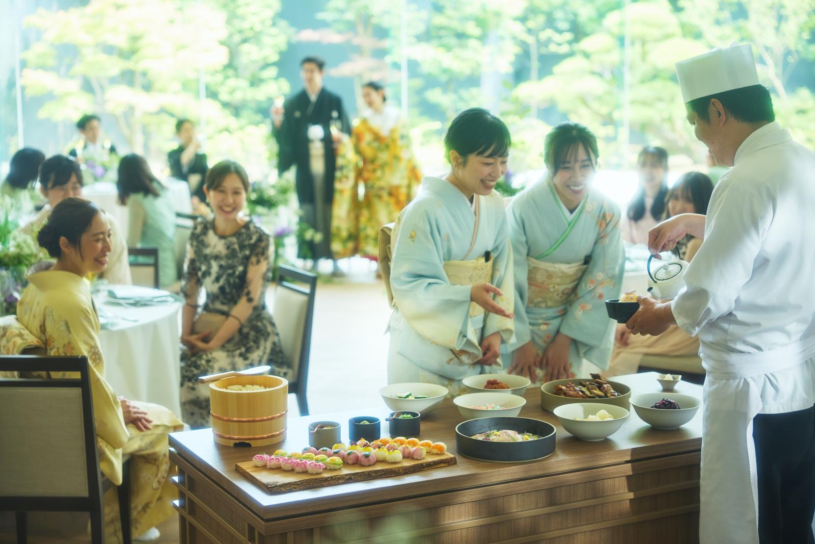 色鮮やかなお寿司ビュッフェのご提供も人気の演出