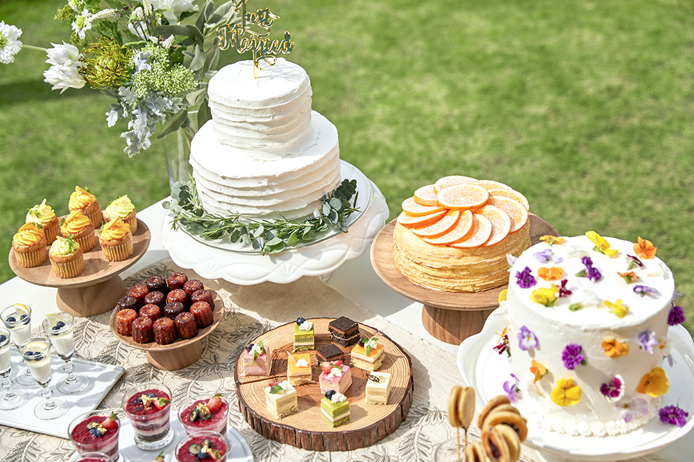 エリア最大規模の緑溢れるガーデンでデザートブッフェも可能♪