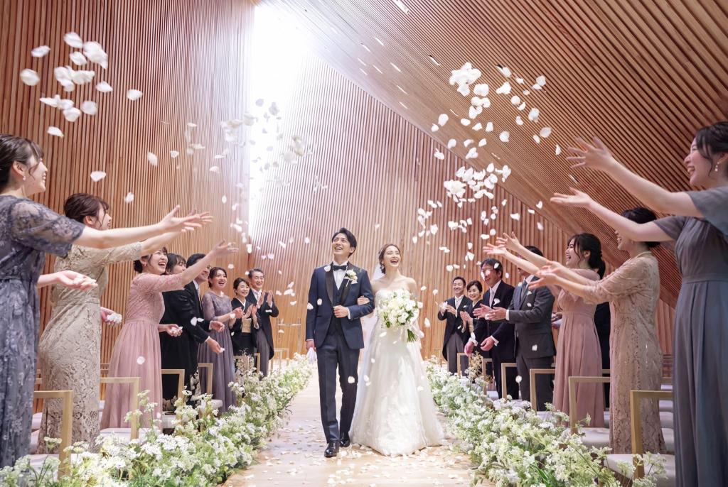 【SILVER WEEK】1件目Gift2万円＆花嫁ALL体験