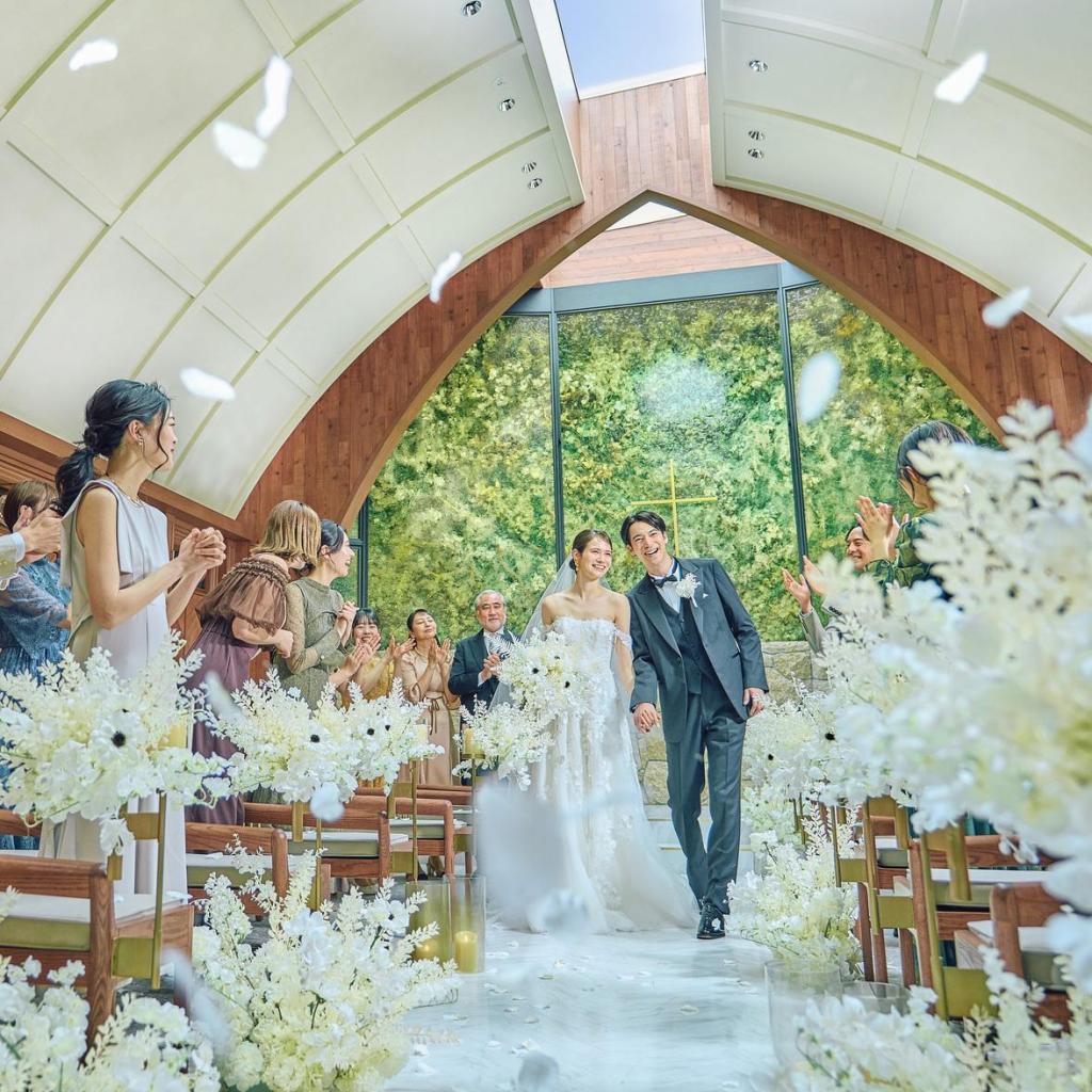 ＼祝日限定／心躍る*貸切ガーデン&新チャペル体験★特選牛試食&10大特典