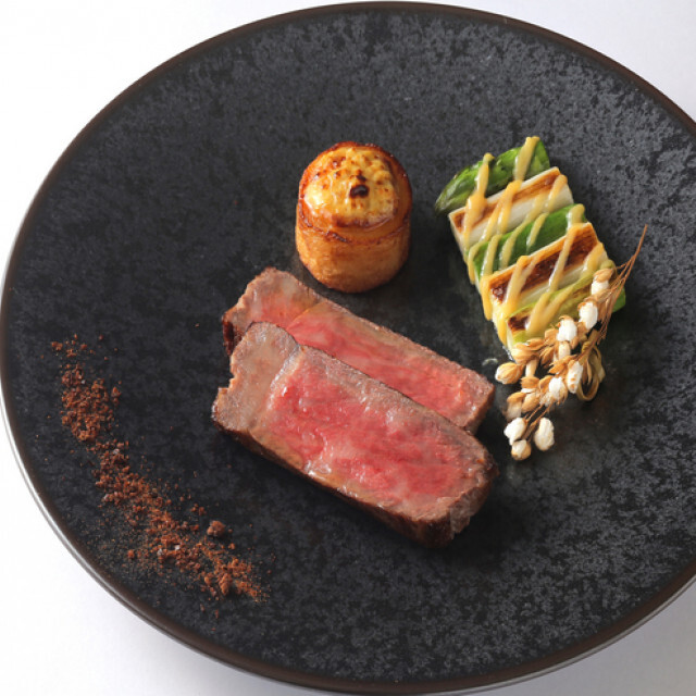 【料理重視】人気1.2万円絶品サーロイン×豪華デザート付き♪