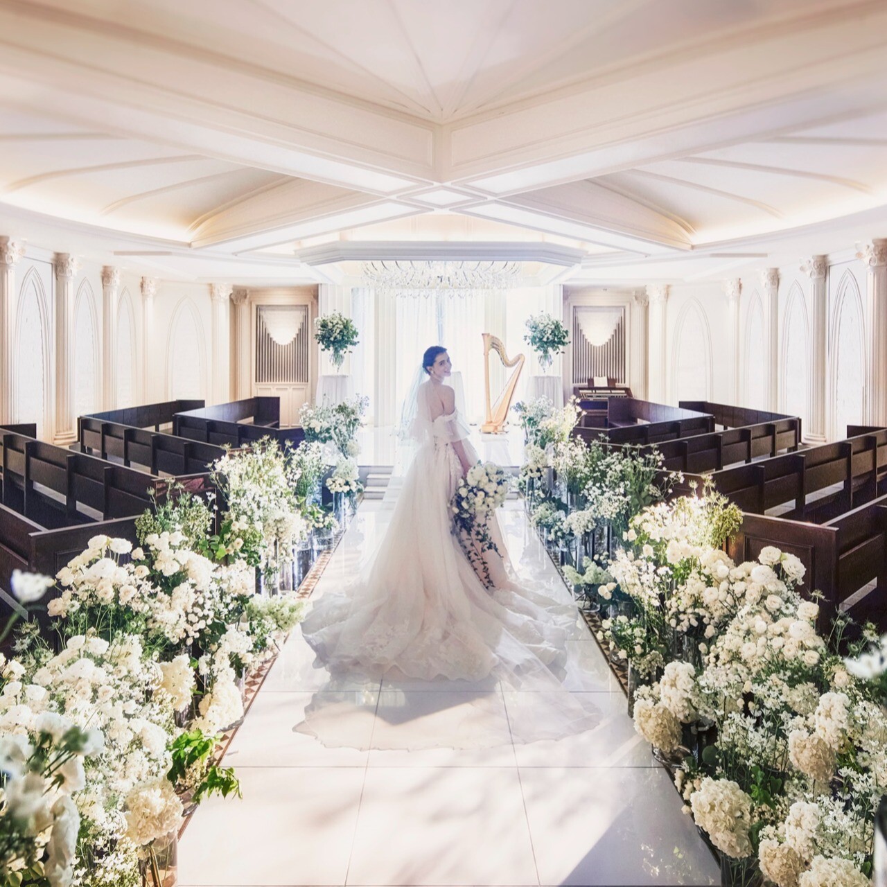 残▲【Amazon1.5万＆150万特典】クラシカルチャペル×上質空間