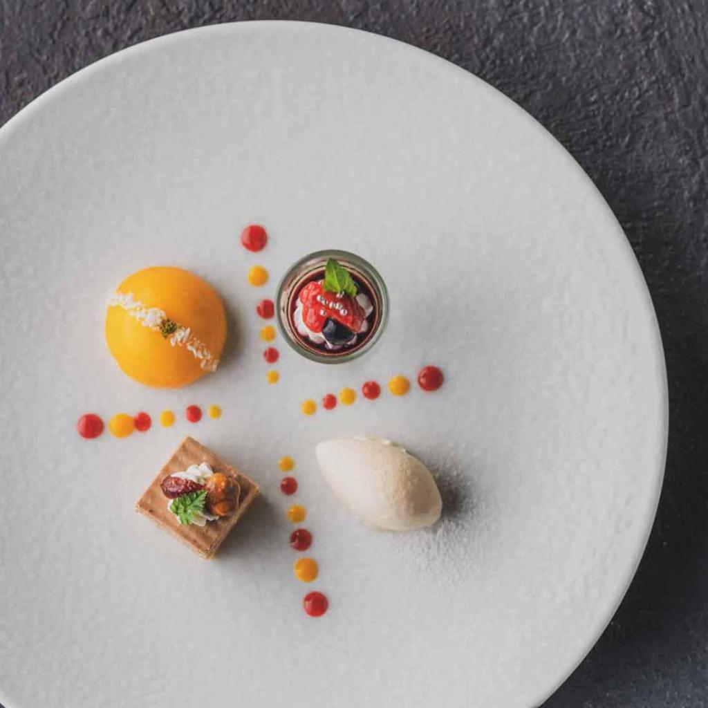 ＼リゾート婚を東京で♪／宿泊×オーシャンビュー×絶品フレンチ