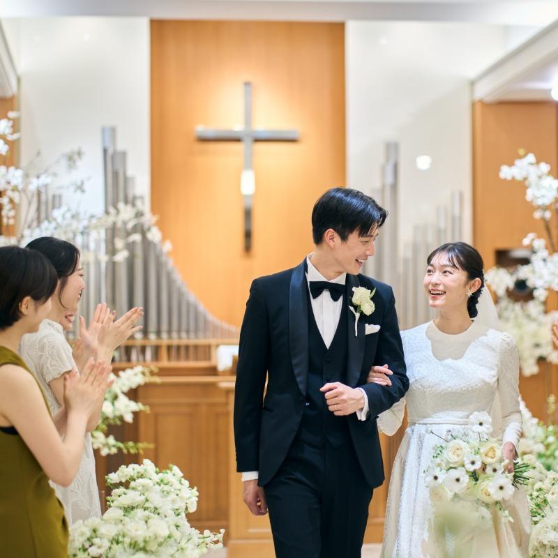 ＼口コミ1位受賞☆初見学にオススメ／感動チャペル体験×新作ドレス×スイーツ試食