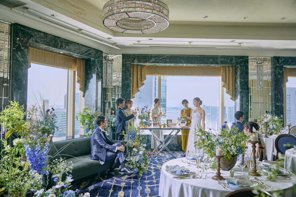 【少人数婚のお2人】スペシャリテ試食×感動のホテル挙式体験