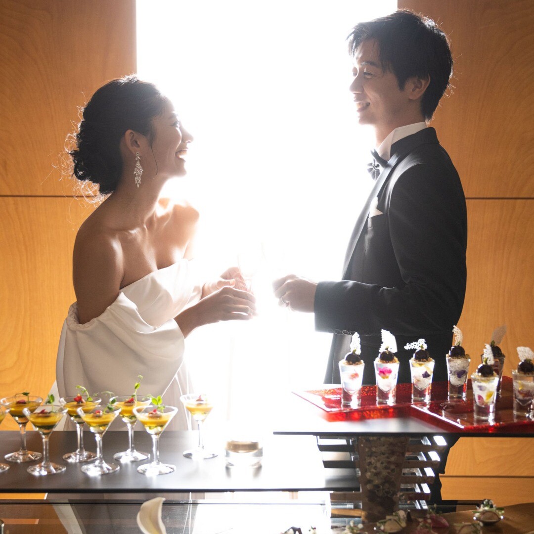 ＼型にはまらない結婚式を／おふたりらしいカジュアルWフェア