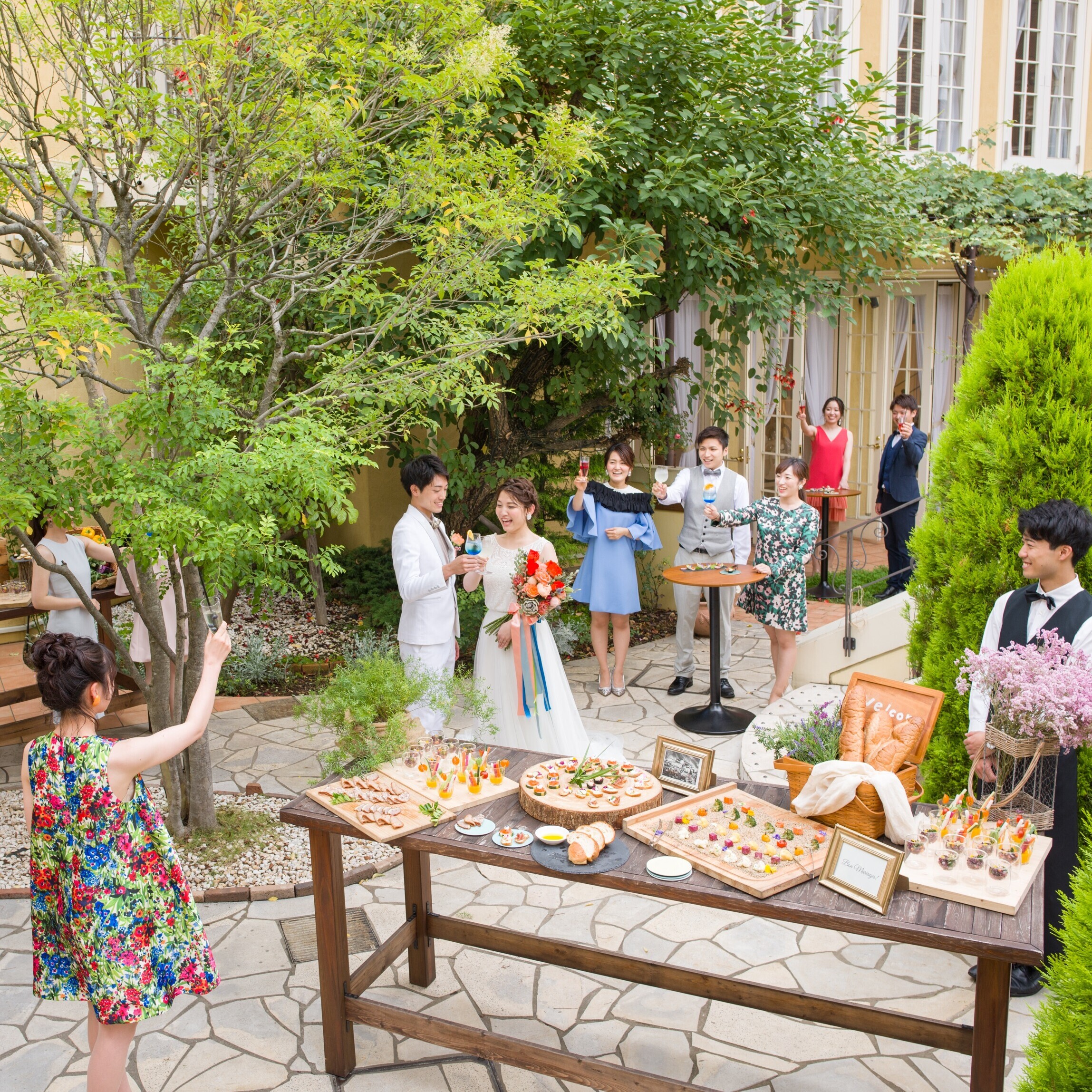 【夢の国ペアチケ】＼初めて見学でも安心／*全館見学ツアー＆豪華試食&チャペル演出
