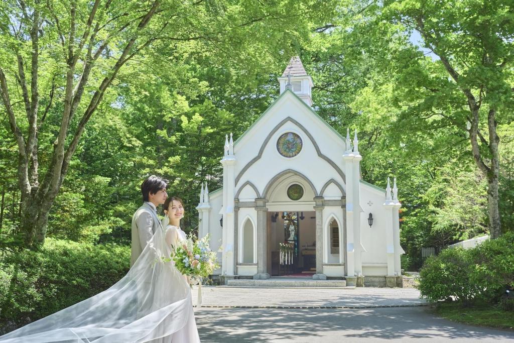 ＼交通費＊最大1万優待／森のチャペル感動挙式＆美食フレンチ