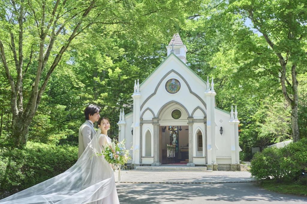【憧れの森＊贅沢プライベートW】季節スイーツ＆交通費1万優待