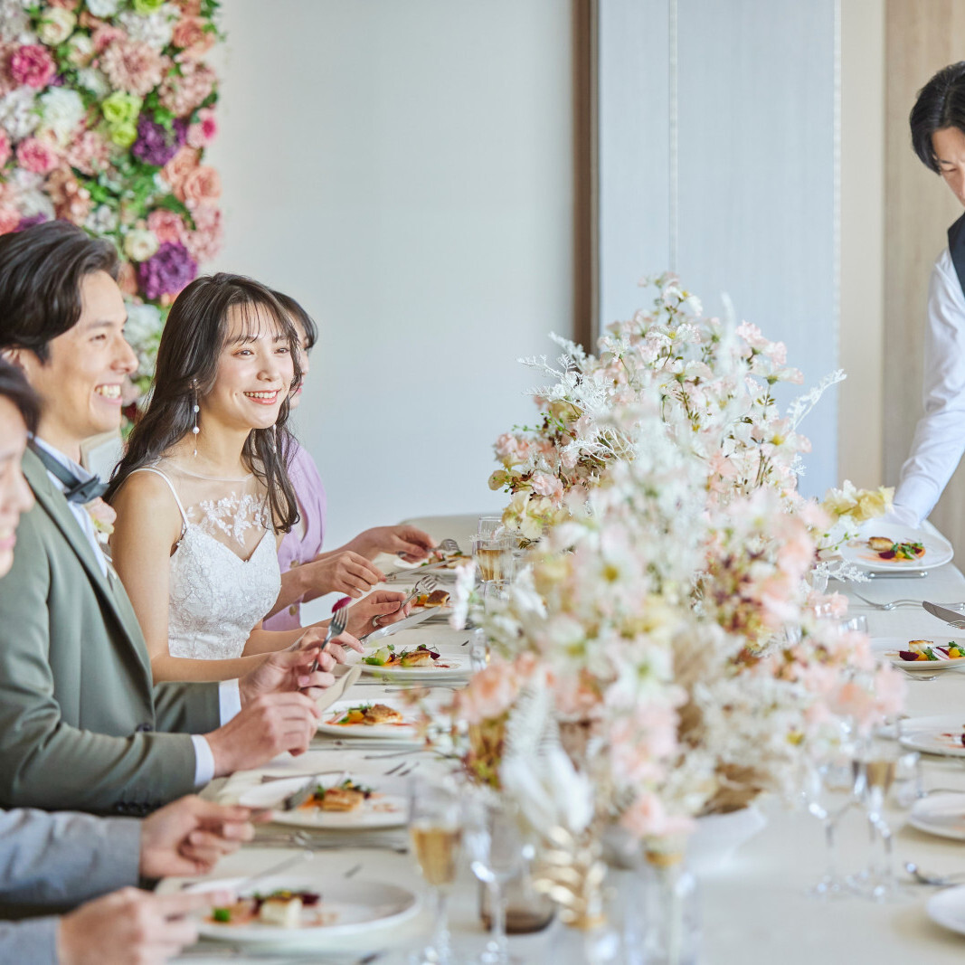 秋冬婚をお得に叶える！料理・衣装・写真の3大特典付きフェア