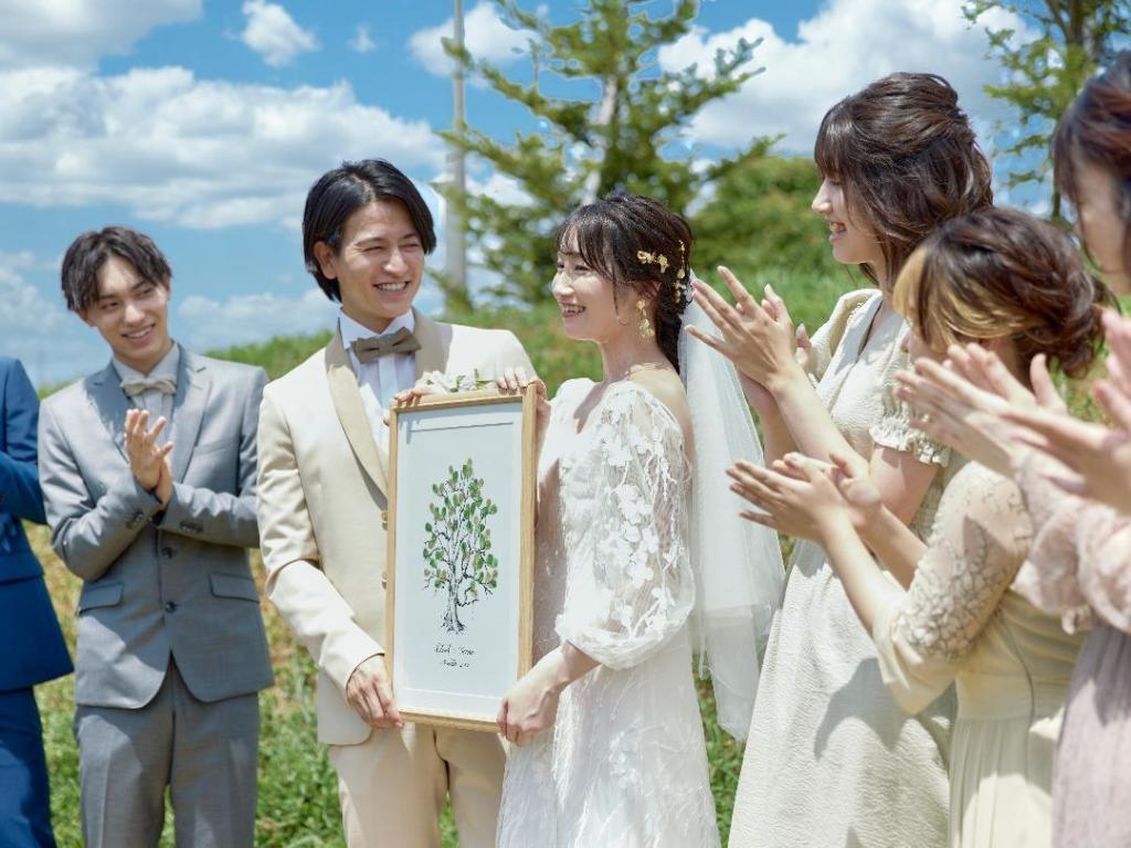 【初夏限定】チャペル＆会場全館見学✕限定ぶどうソフトクリーム試食