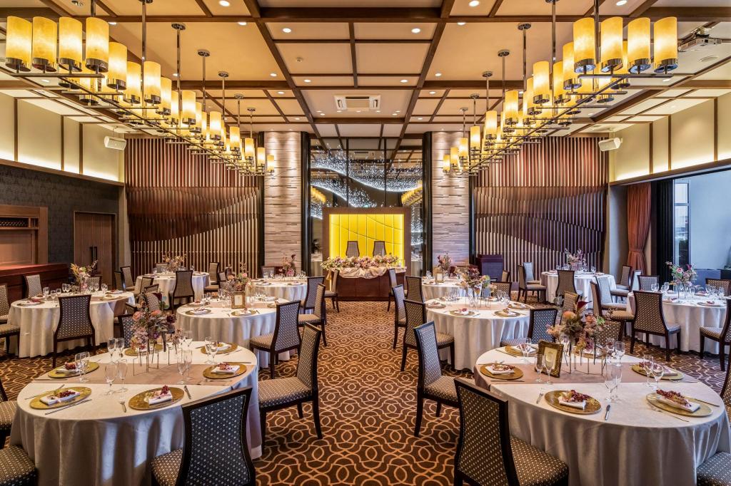 【3つの選べる会場見学】全館開放／QUO特典×海が見えるチャペル