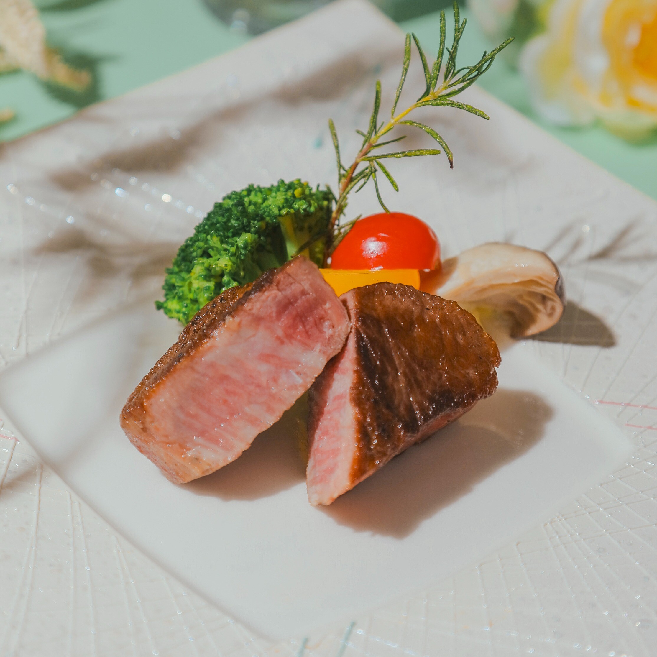 【口コミ☆4.7評価獲得】贅沢素材8品試食×演出・全館体験