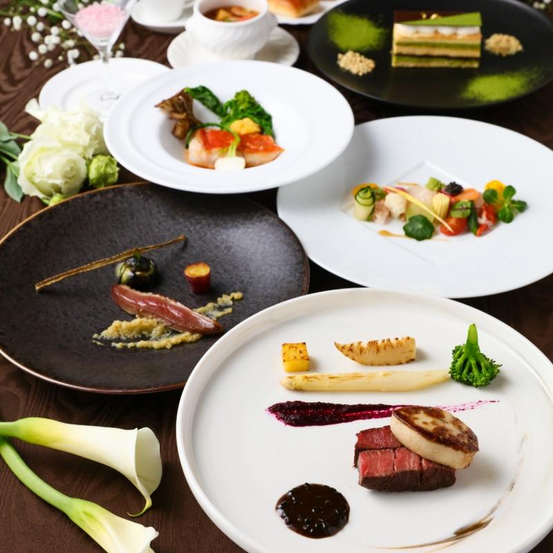 【7万Amazon券】特選牛コース試食＆クリスタルチャペル模擬挙式