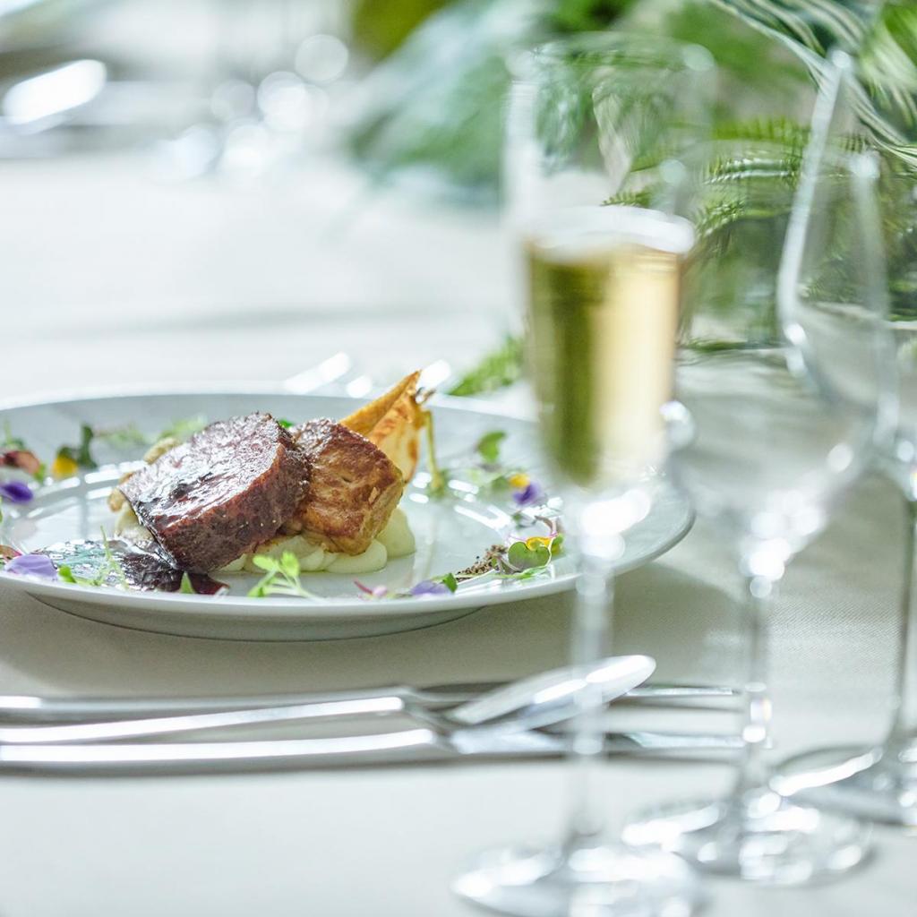 【GW限定】*和牛＆アワビ*絶品試食×リゾートWD体験×ドレス試着