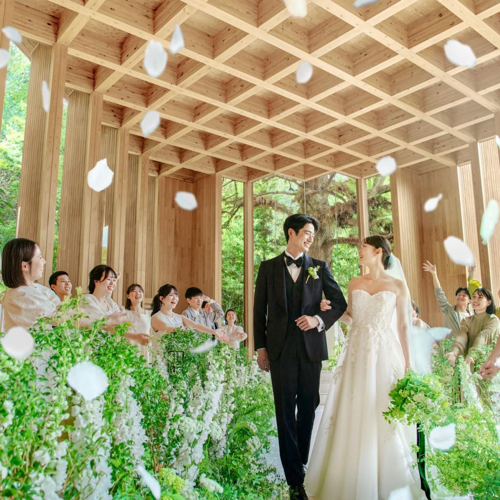 満足度NO1＼本物の森を一望／花嫁ALL体験×豪華試食×84万特典