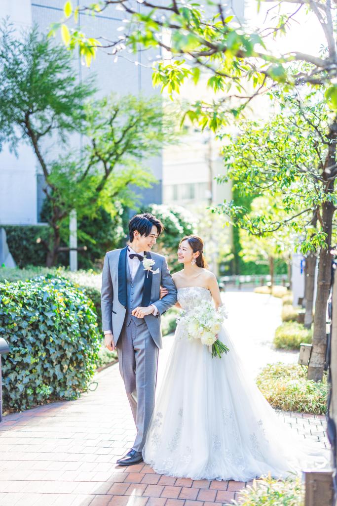＜ドレス＆タキシードでシンプルに＞フォト×会食◆６名50万円◆相談会