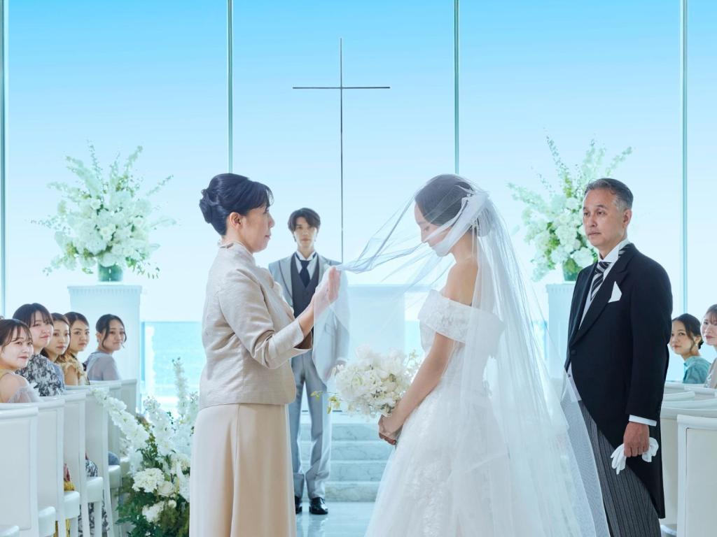 ＼週末BIG／海を望むチャペル入場体験×国産牛フィレ試食＆天然温泉ペア招待券付 