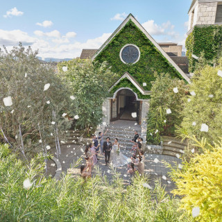 土曜限定＼120万＆ドレス50%優待／和牛コース試食×教会口コミ1位