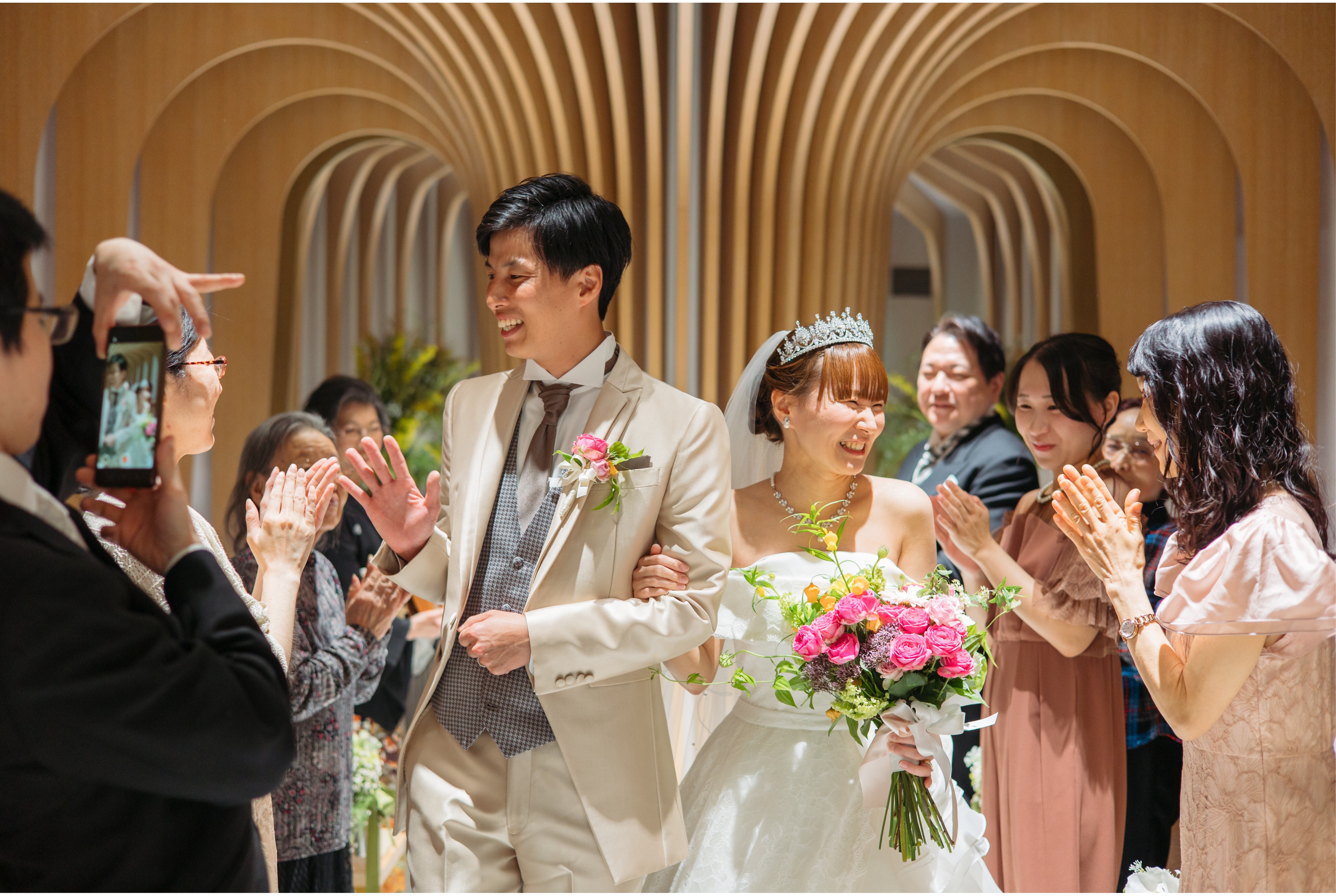【集合写真プレゼント】家族に「ありがとう」を届ける少人数結婚式相談会