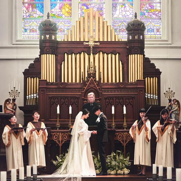 【2件目以降ご見学の方】見積徹底比較×婚礼料理試食×ドレス見学