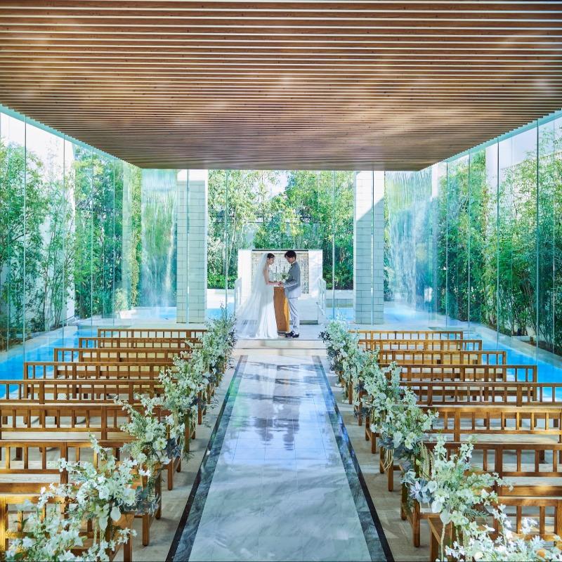 【本格挙式体験】試食付*自然感じる水上チャペル×ドレス見学