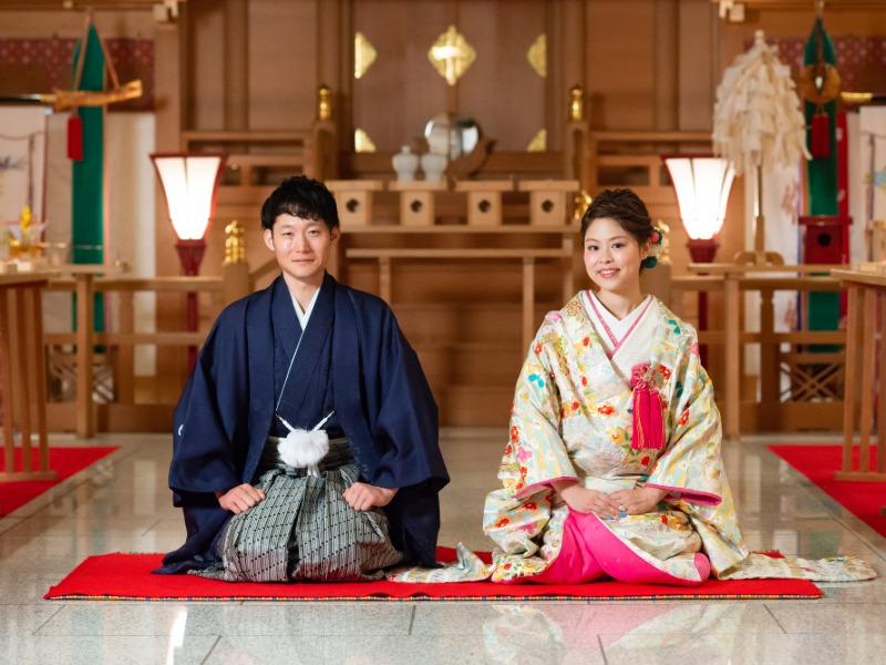 【和洋どちらも叶う】館内神殿で映える和装×憧れの華やか和婚