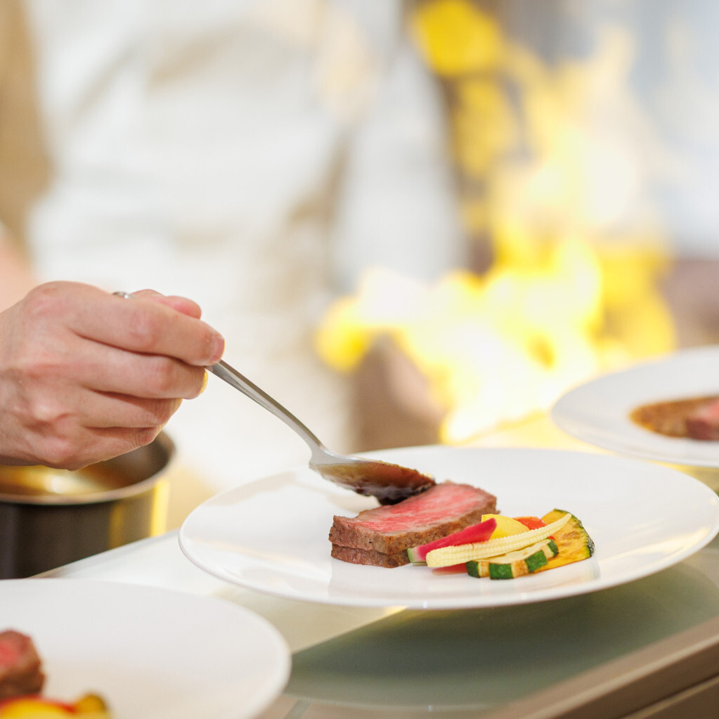 ＼ゲスト満足◎最上階貸切W／和洋中選べる美食3品コース*15特典